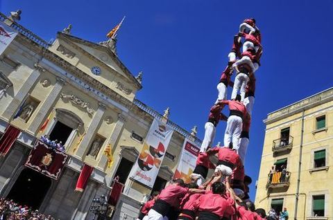 Descubre el verano en Tarragona: Cultura, deportes y fiestas populares